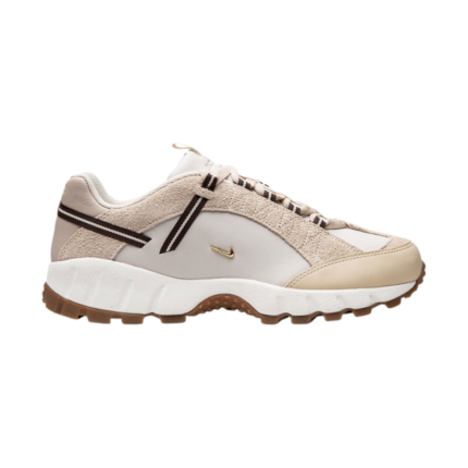 Nike Air Humara LX x Jacquemus