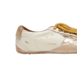 Golden Goose True-Star in white nappa leather with gold star and beige suede heel tab(Women's) - Image 2